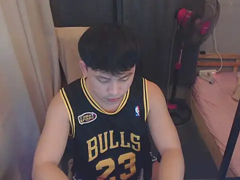 princeJayX online show from June 5, 9:59 am