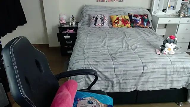 kittykat18x online show from October 29, 2:58 am