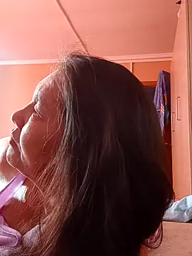 Zulfiya Bruce online show from September 16, 4:35 am