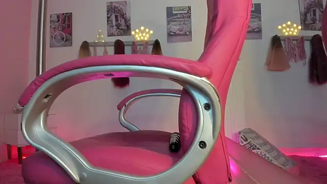 CAMILA--REY online show from February 7, 1:11 pm