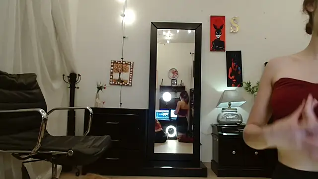 3littleschoolteens online show from March 16, 7:48 am