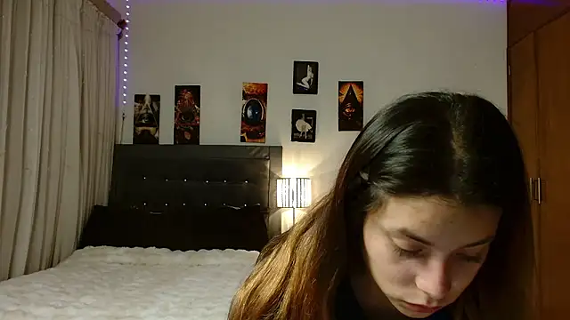 3littleschoolteens online show from January 12, 9:03 am