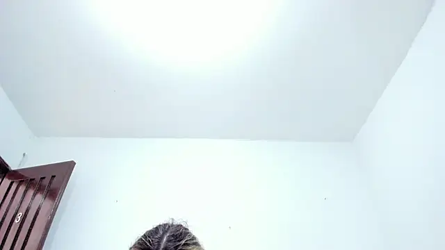 ISABELLASSMITH online show from January 22, 8:06 pm