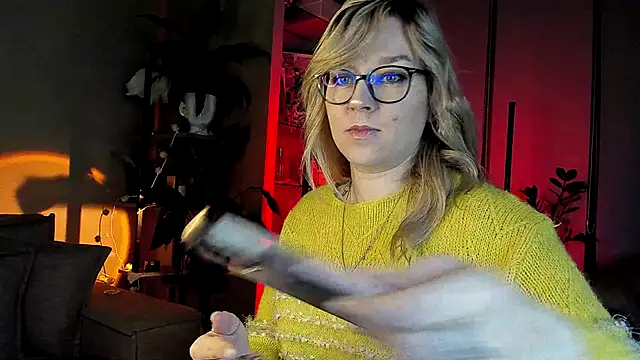 5 in one online show from December 4, 4:32 am