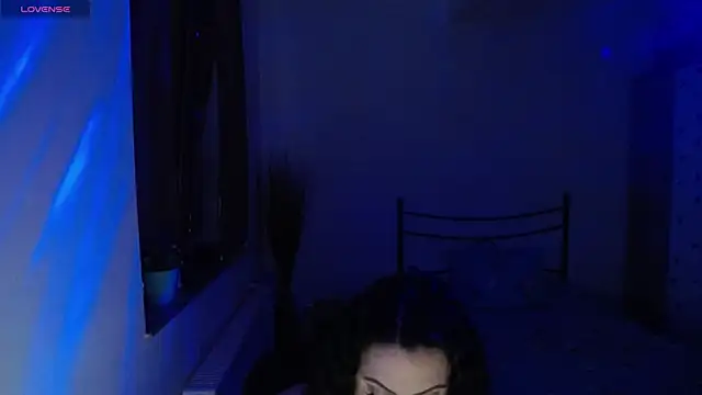 fayette  online show from April 18, 8:20 pm