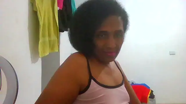 Snapshot of Aishamara chatting on September 23, 9:01 am Aishamara online show from September 23, 9:01 am