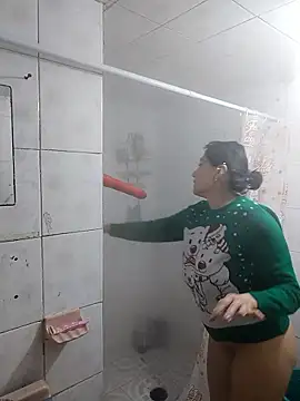 LaInsaciableIntensa online show from January 11, 6:35 pm