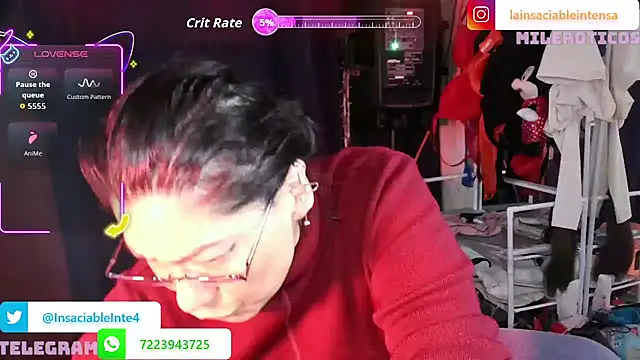 Snapshot of LaInsaciableIntensa chatting on July 19, 9:29 pm LaInsaciableIntensa online show from July 19, 9:29 pm