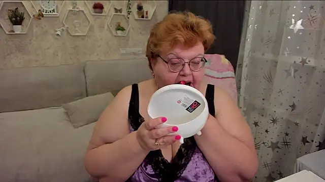 Snapshot of _big_love_ chatting on March 1, 8:10 pm  big love  online show from March 1, 8:10 pm