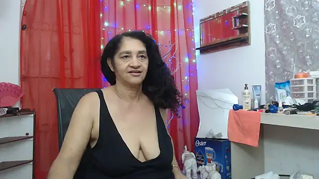 heyline milf online show from May 30, 7:11 pm
