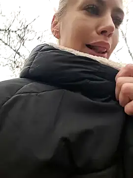 Keli Jessi online show from January 3, 1:14 pm