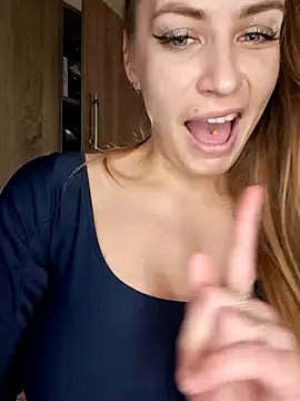 Keli Jessi online show from February 4, 6:17 pm