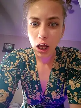 Keli Jessi online show from April 9, 6:13 pm