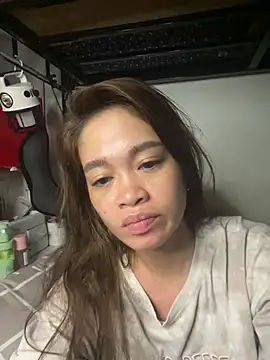 Snapshot of pinay4uwithagoodheart chatting on July 3, 5:08 pm pinay4uwithagoodheart online show from July 3, 5:08 pm