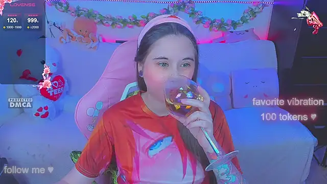 Lolisuccub online show from September 23, 4:32 pm