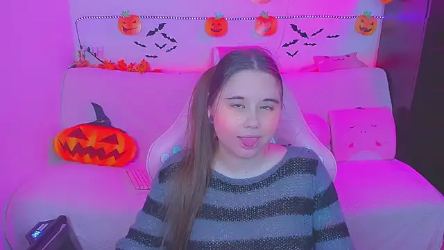 Lolisuccub online show from October 14, 6:31 pm