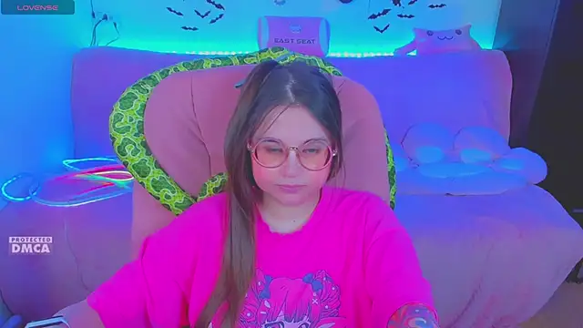 Lolisuccub online show from June 2, 5:04 pm