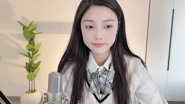 HaagenDazs  online show from February 22, 5:44 am