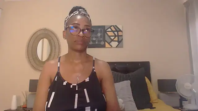 Creamyass22 online show from March 22, 3:31 pm