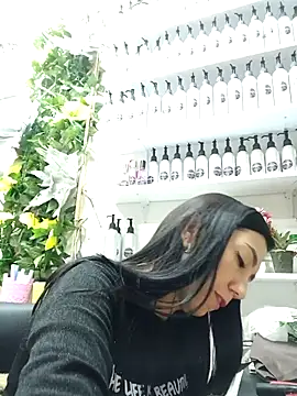 LunaZambrano online show from March 22, 12:28 am