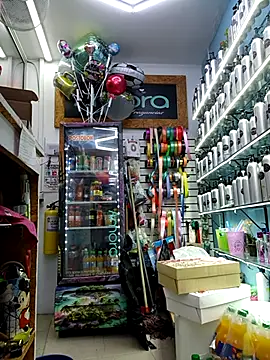 LunaZambrano online show from September 22, 11:40 pm