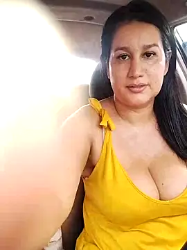 keilymadam online show from December 19, 7:29 pm