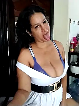 keilymadam online show from October 17, 12:41 pm