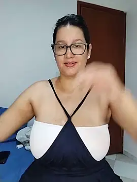 keilymadam online show from May 22, 12:44 pm