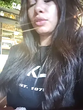 CelesteBreedlove online show from December 9, 8:44 pm