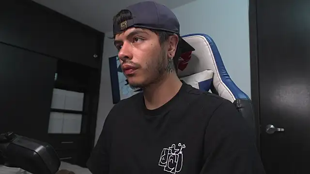  morghan  online show from April 8, 4:12 am