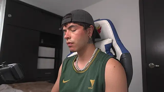  morghan  online show from April 15, 7:58 pm