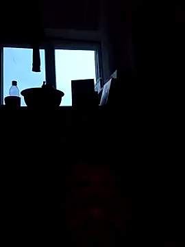 Snapshot of Govora chatting on December 21, 5:36 am Govora online show from December 21, 5:36 am