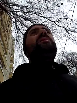 Snapshot of Govora chatting on February 18, 12:17 pm Govora online show from February 18, 12:17 pm