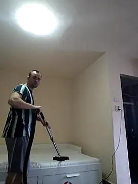 Snapshot of Govora chatting on March 1, 10:02 am Govora online show from March 1, 10:02 am