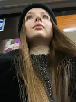 KrisMagnoly online show from January 12, 6:49 pm