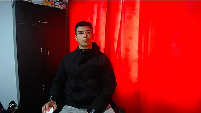 Snapshot of Deiby_casas chatting on September 14, 6:51 pm Deiby casas online show from September 14, 6:51 pm