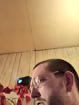 davisdesiresxh online show from February 6, 12:11 am