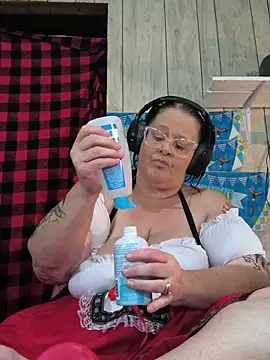 davisdesiresxh online show from September 26, 2:43 pm