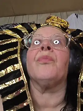 davisdesiresxh online show from October 31, 12:39 pm