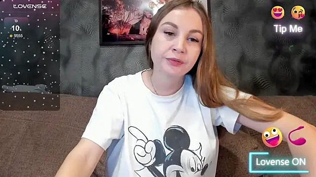 CassieMils online show from September 13, 7:35 pm