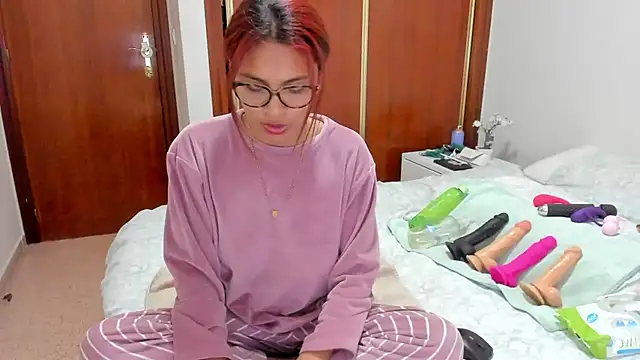 Honney sugar19 online show from April 6, 10:49 am