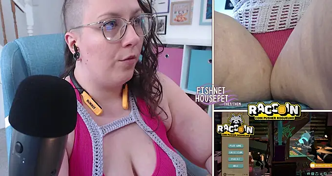 fishnethousepet online show from April 14, 1:50 pm