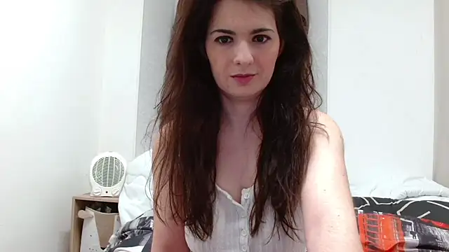 desirmiss1 online show from November 12, 8:04 am