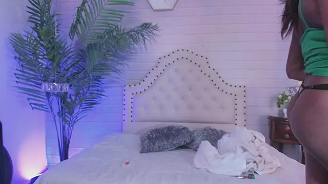 Tayra Siny online show from February 20, 12:25 pm