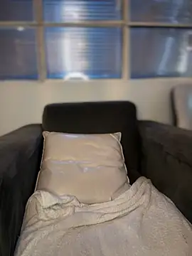 Tayra Siny online show from February 26, 4:14 am