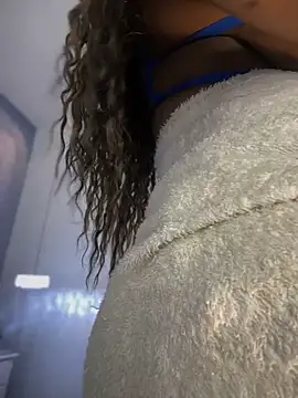 Tayra Siny online show from March 13, 5:50 pm