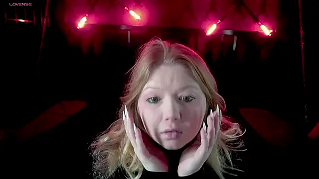 Tinker Belll online show from November 24, 8:08 pm