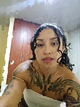 Snapshot of im_ffer chatting on March 17, 1:54 am im ffer online show from March 17, 1:54 am