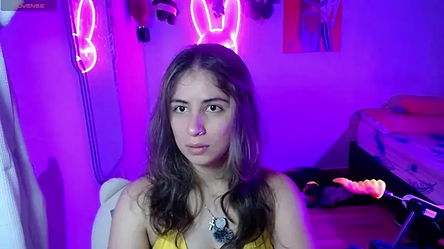 valentina angel online show from June 12, 4:00 am