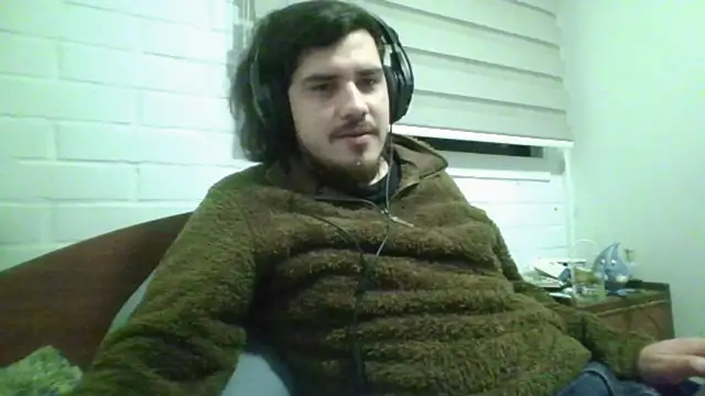 Snapshot of hung_weeb chatting on July 28, 4:08 am hung weeb online show from July 28, 4:08 am